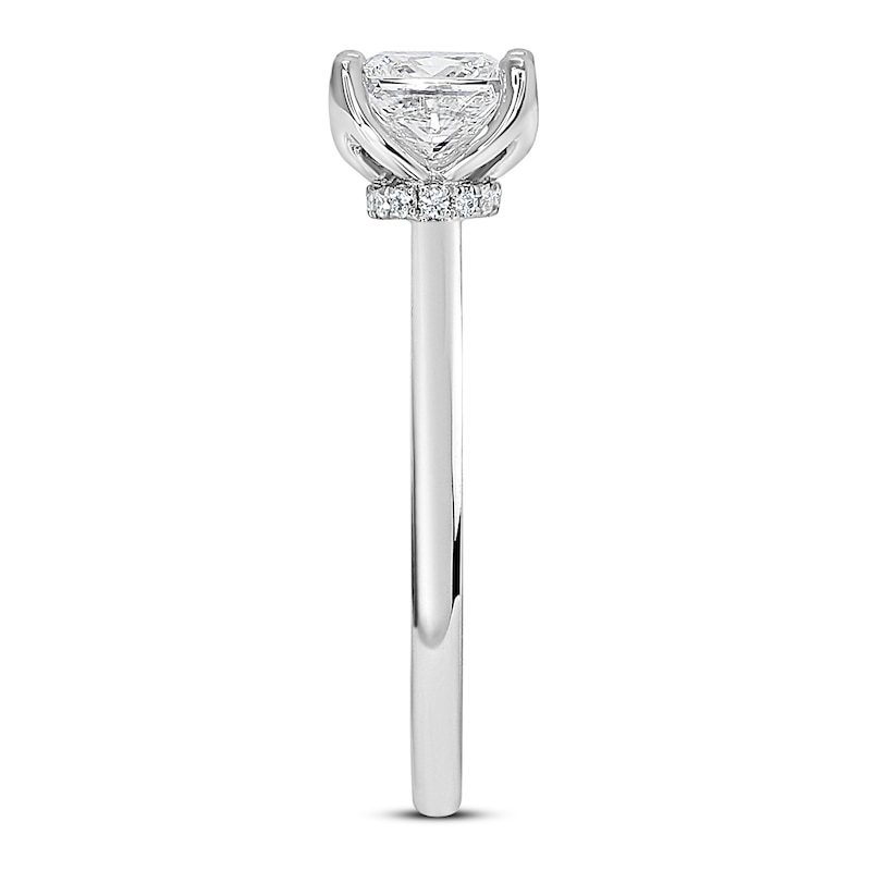 Diamond Solitaire GIA-graded Engagement Ring 1 ct tw Princess-cut White Gold Plated