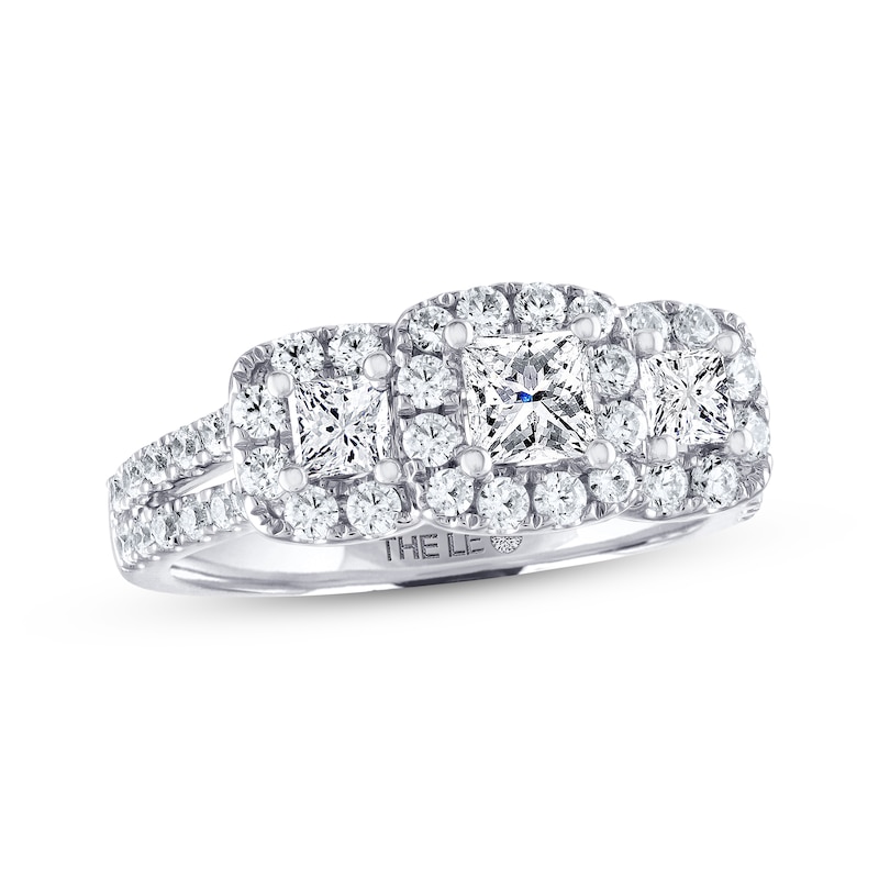 Womens Engagement ring