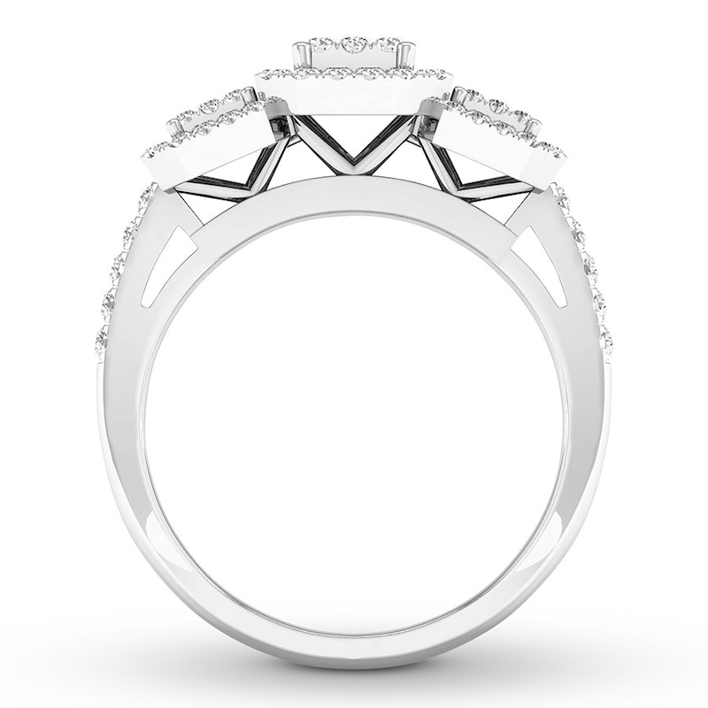 Diamond Engagement Ring 1/2 ct tw Round-cut White Gold Plated