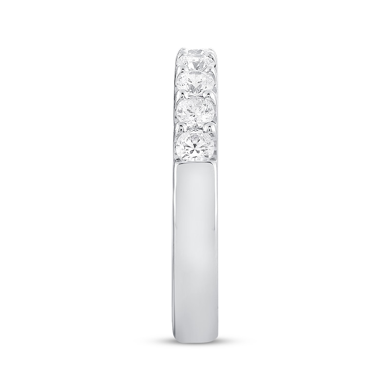THE LEO Diamond Band 7/8 ct tw Round-cut White Gold Plated