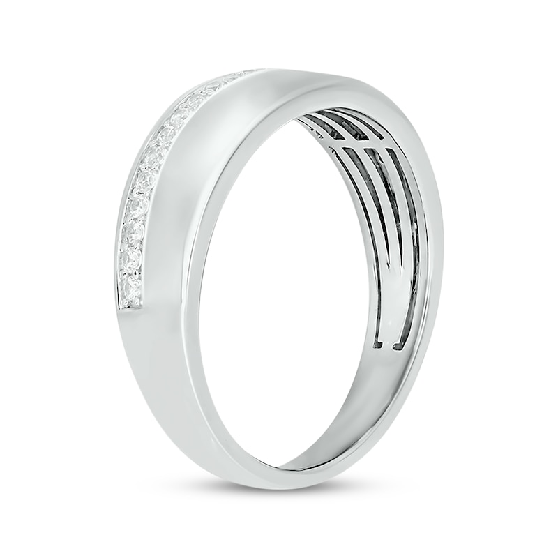 Men’s Round-Cut Diamond Arched Row Wedding Band 1/4 ct tw White Gold Plated