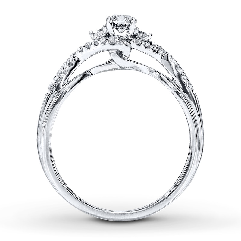 Diamond Engagement Ring 1/2 ct tw Round-cut White Gold Plated