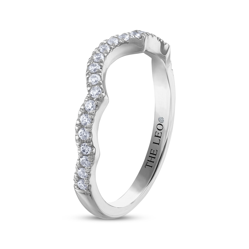 THE LEO Diamond Round-Cut Wedding Band 1/4 ct tw White Gold Plated