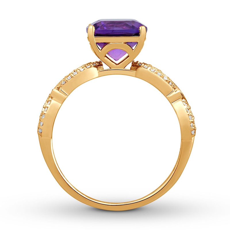 Cushion-cut Amethyst Engagement Ring 1/4 ct tw Diamonds Yellow Gold Plated